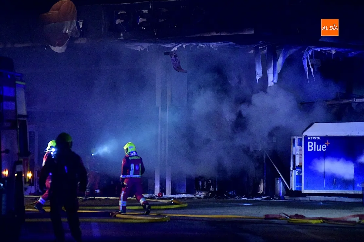 Incendio camión gasolinera El Salto