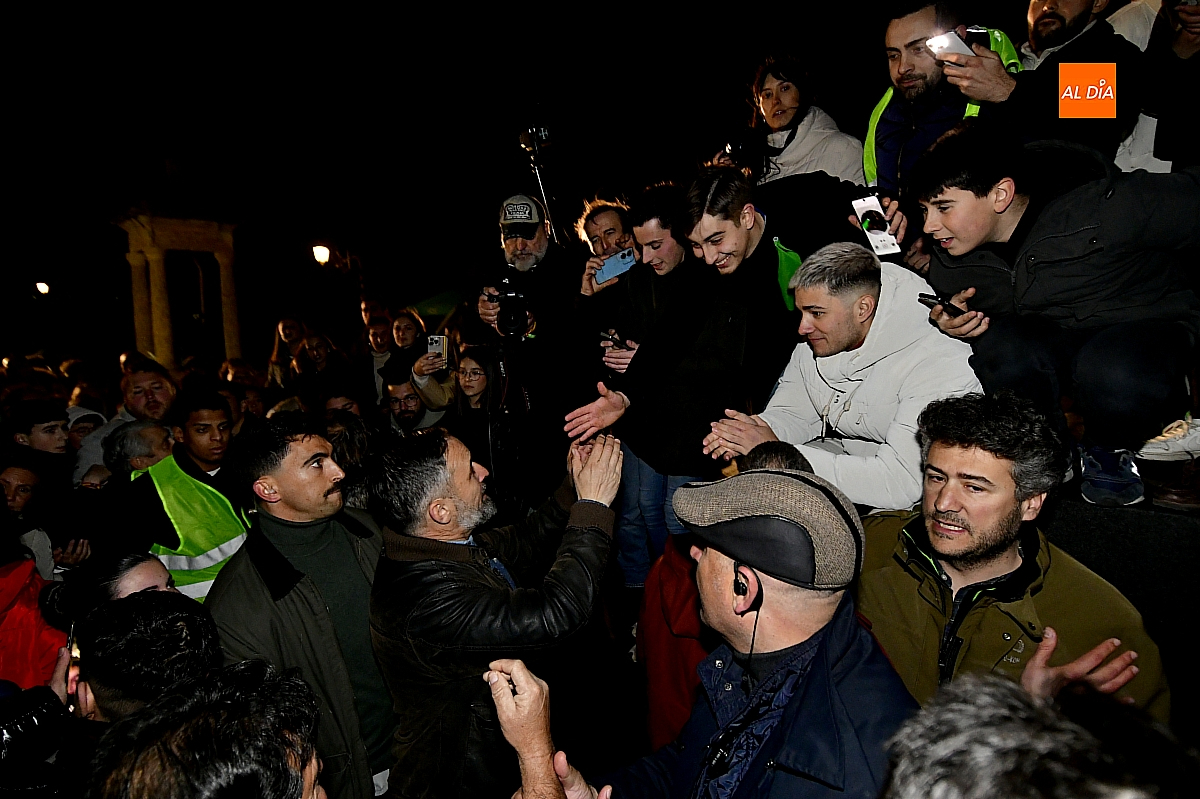 Abascal revoluciona Ciudad Rodrigo pese al frío  presencia destacada de juventud