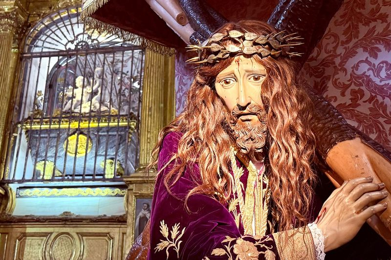 Pregón en Alba de Tormes con un Nazareno del siglo XIX