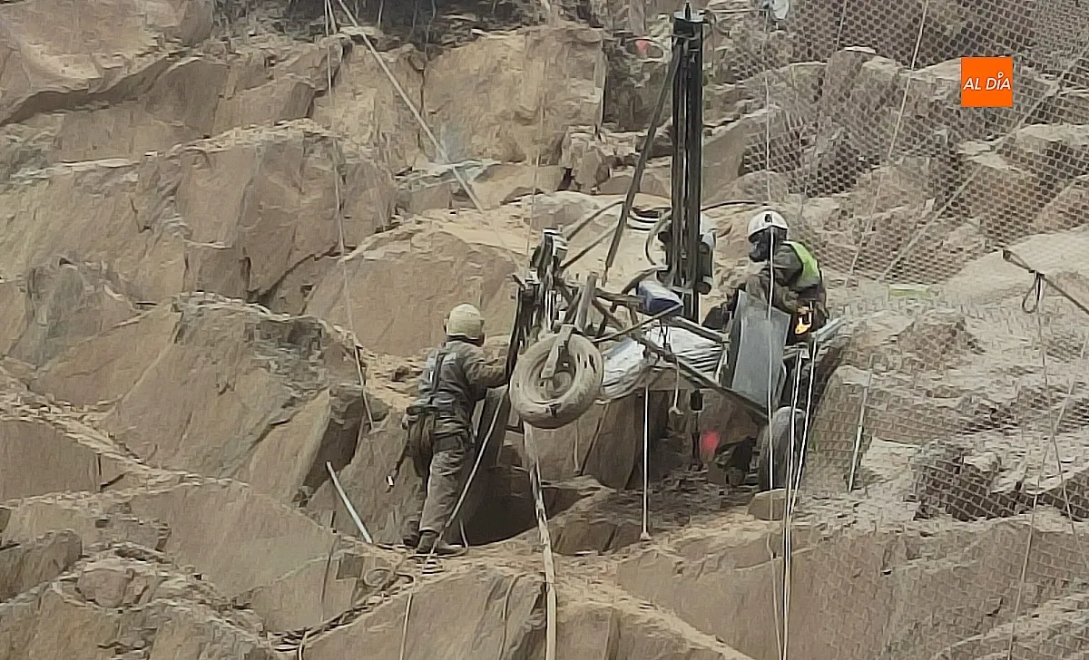 Obras en el Risco de Martiago