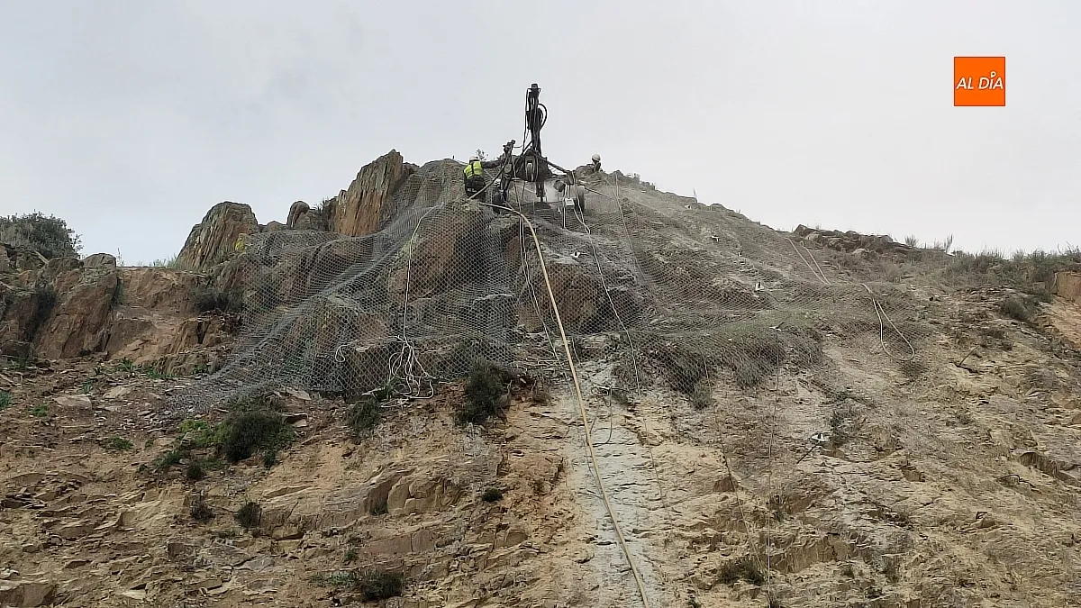 Obras en el Risco de Martiago
