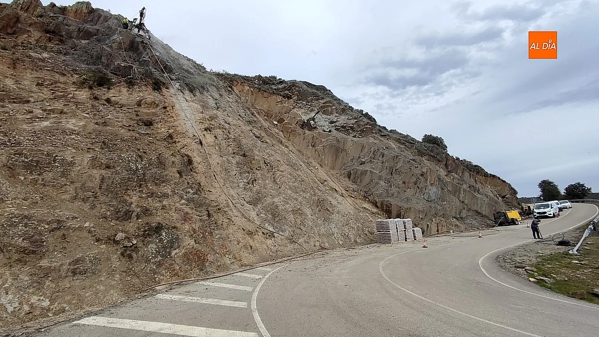 Obras en el Risco de Martiago
