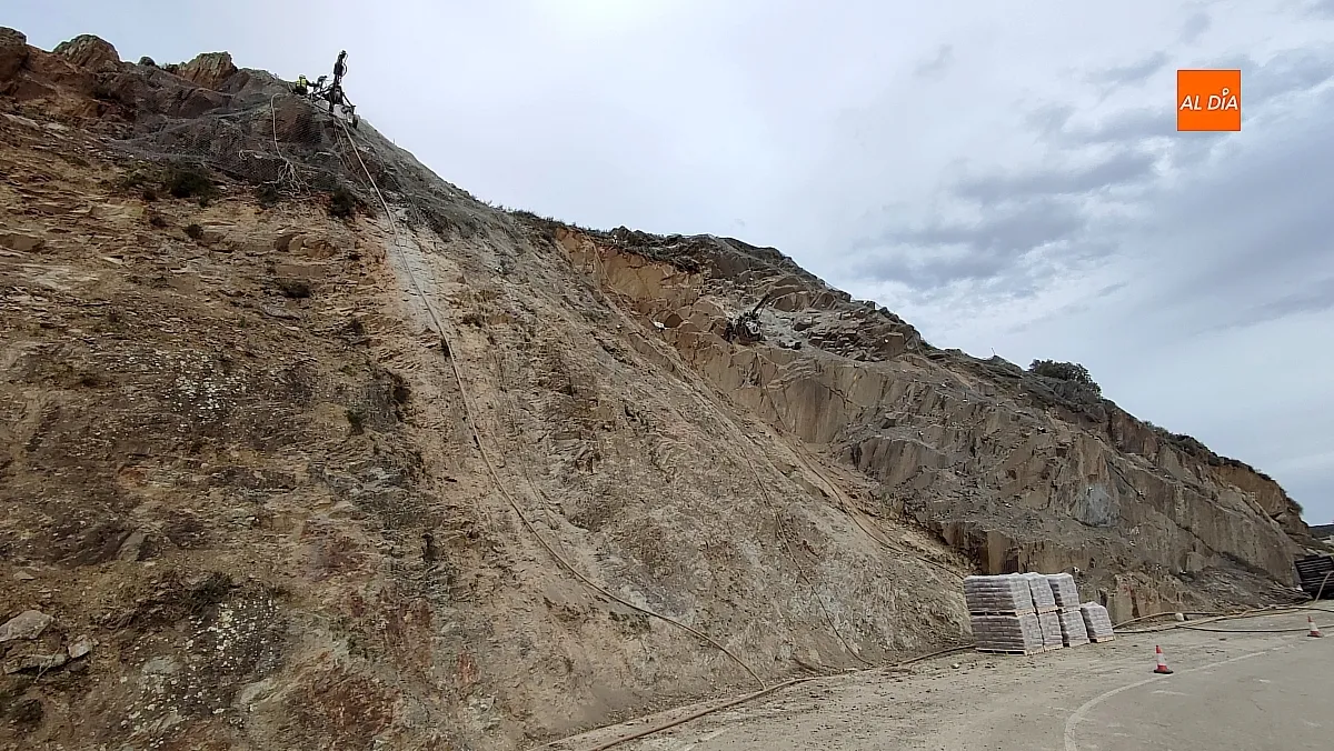 Obras en el Risco de Martiago