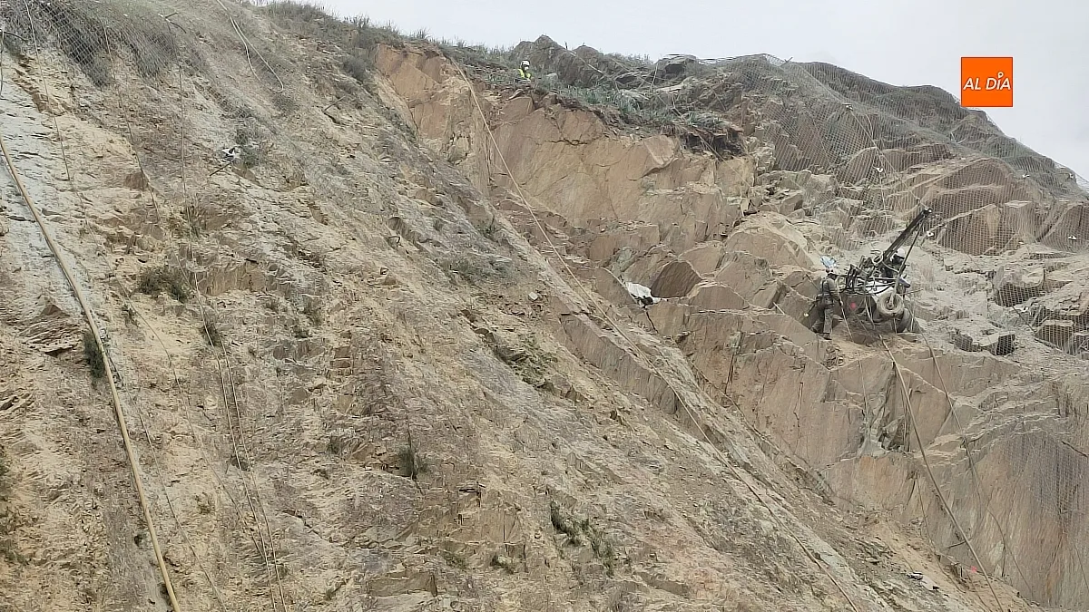 Obras en el Risco de Martiago