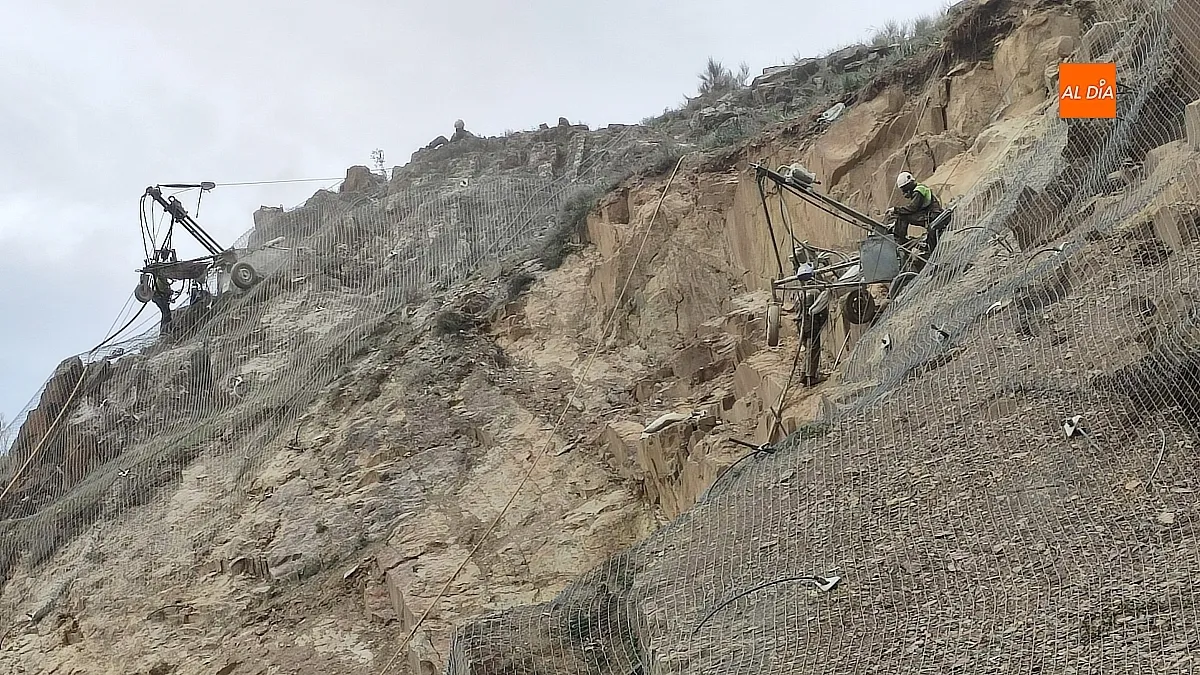 Obras en el Risco de Martiago