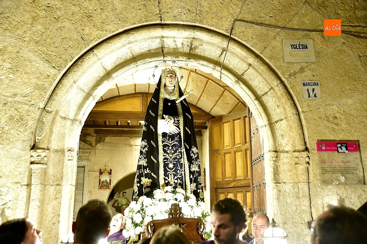 Procesión Virgen de La Dolorosa
