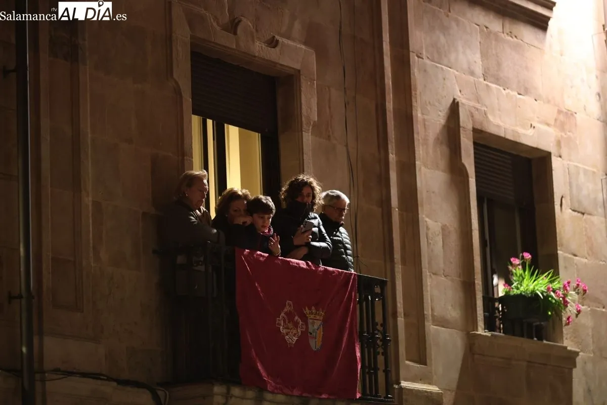 Procesión de la Hermandad Universitaria en Salamanca. Foto de David Sañudo