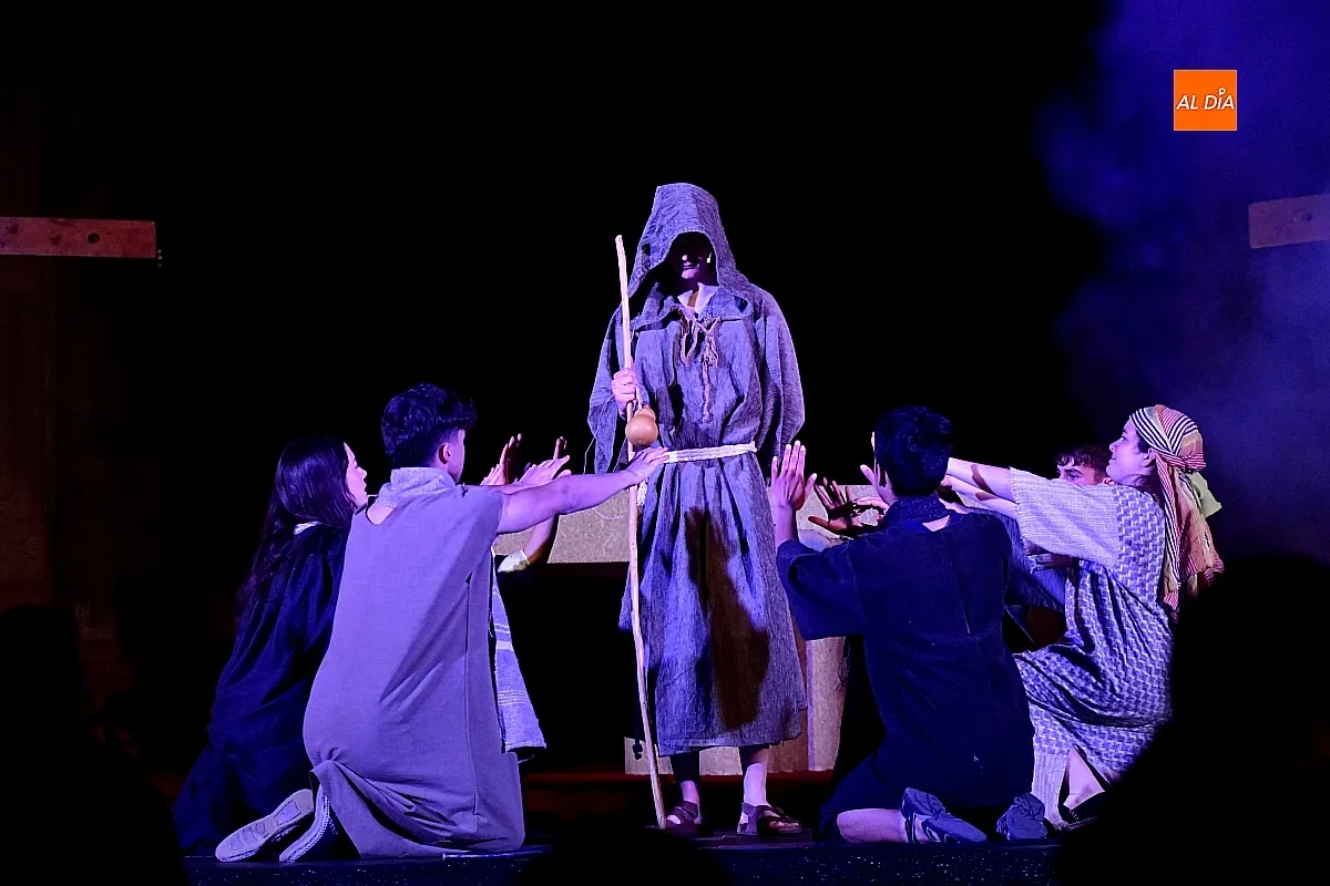 Representación grupo El Manantial Pasión en Catedral Ciudad Rodrigo