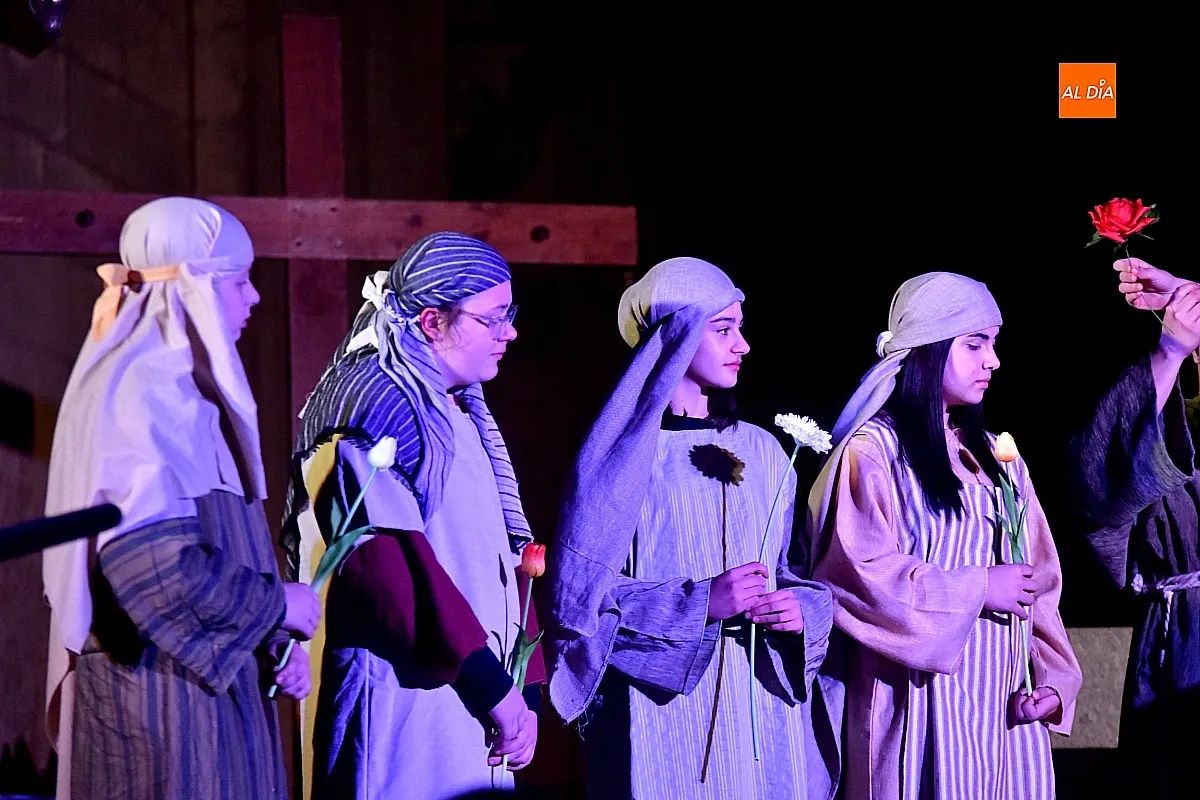 Representación grupo El Manantial Pasión en Catedral Ciudad Rodrigo
