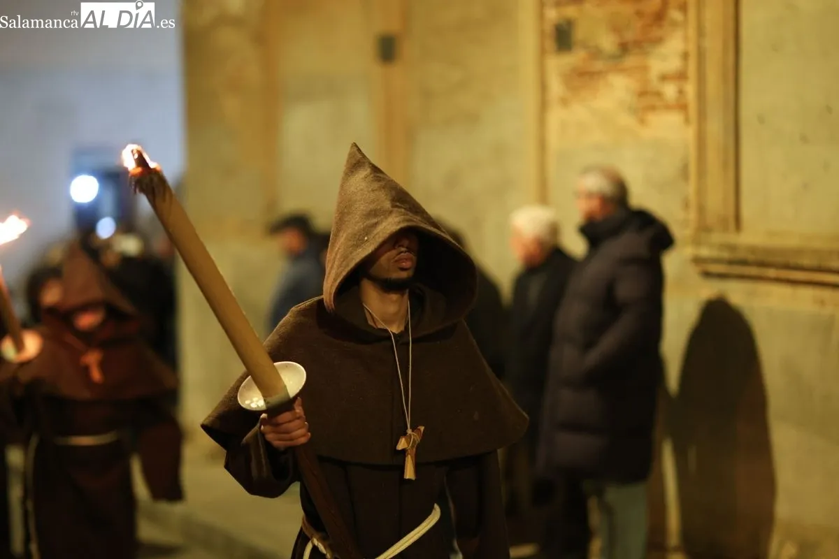 El Cristo de la Humildad deslumbra en Salamanca en su décimo aniversario | FOTOS: David Sañudo