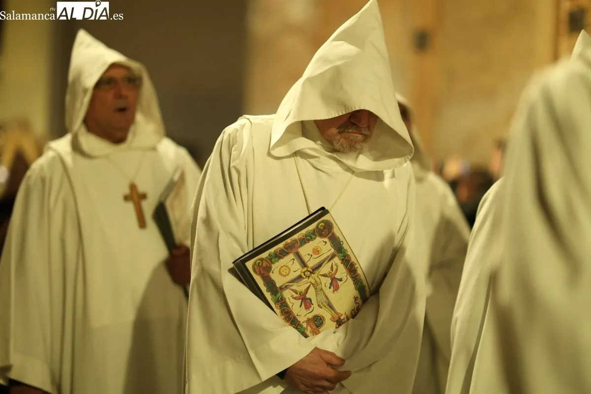 El Cristo de la Humildad deslumbra en Salamanca en su décimo aniversario | FOTOS: David Sañudo