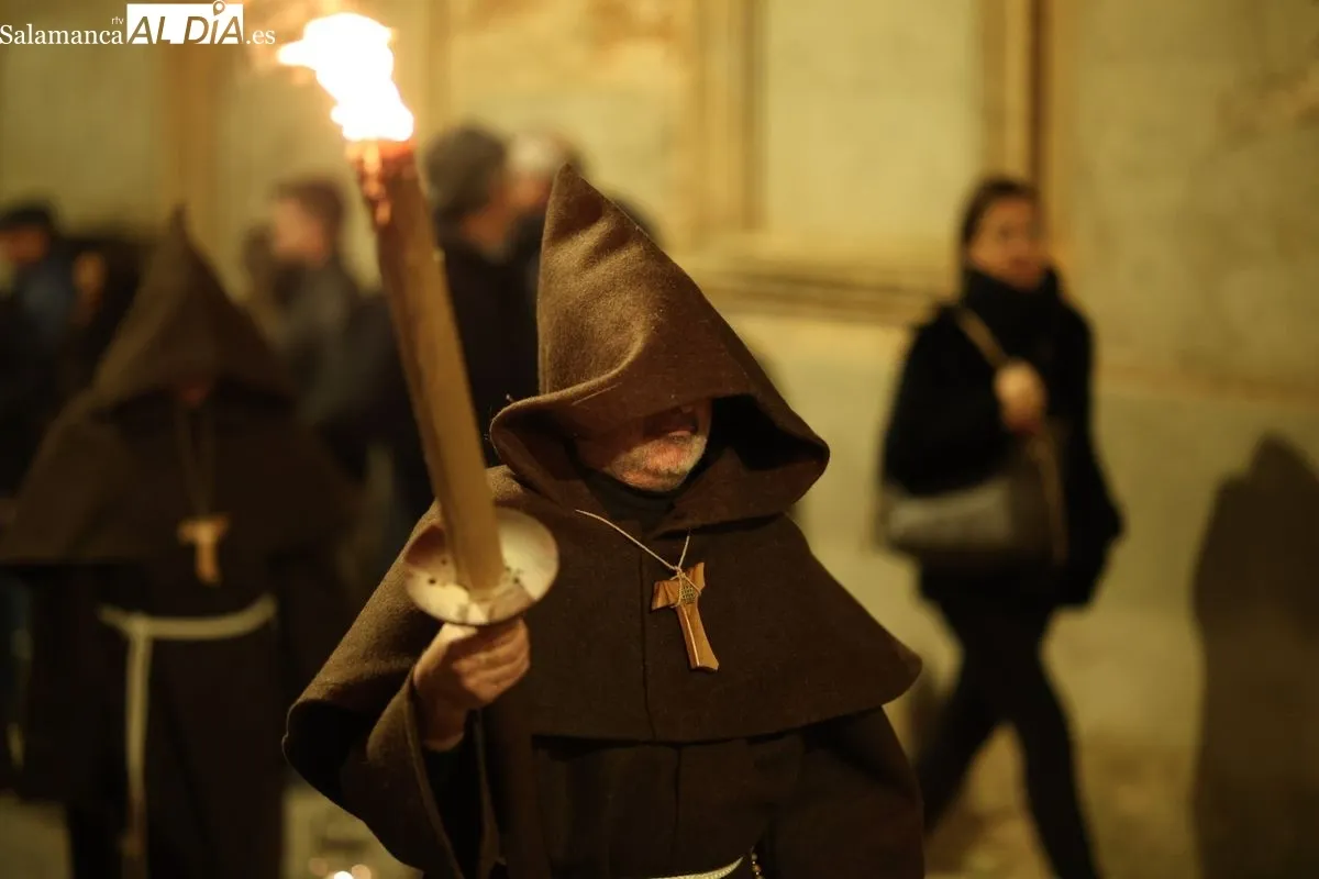 El Cristo de la Humildad deslumbra en Salamanca en su décimo aniversario | FOTOS: David Sañudo