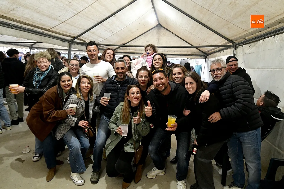 Tardeo fiestas Conejera