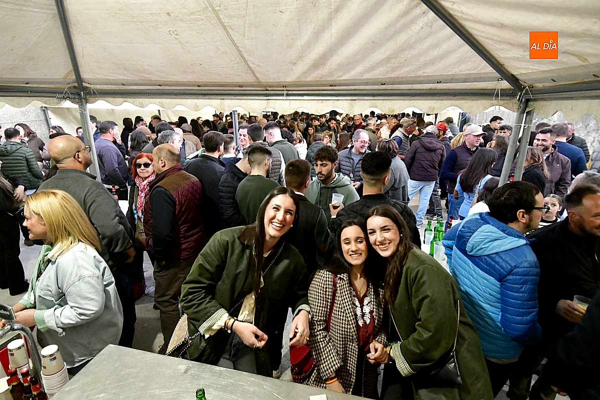 Gran tardeo y pregón de Ana María Castaño en Conejera