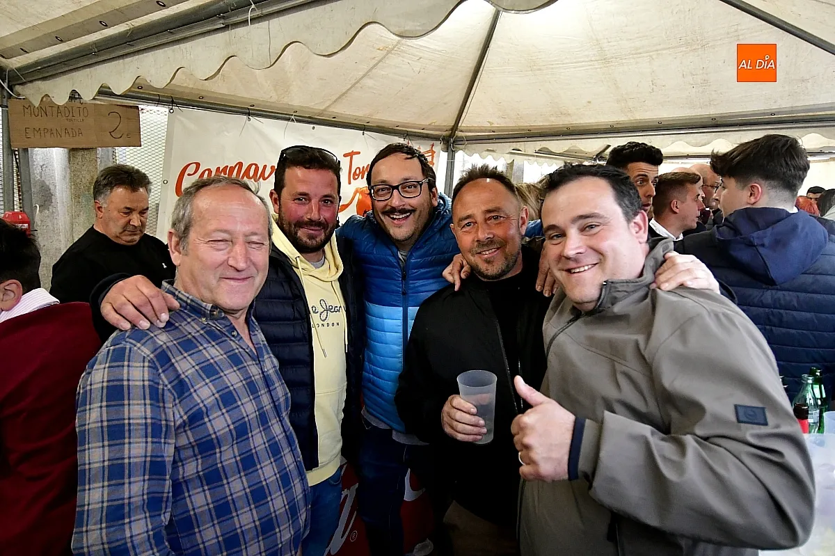 Tardeo fiestas Conejera