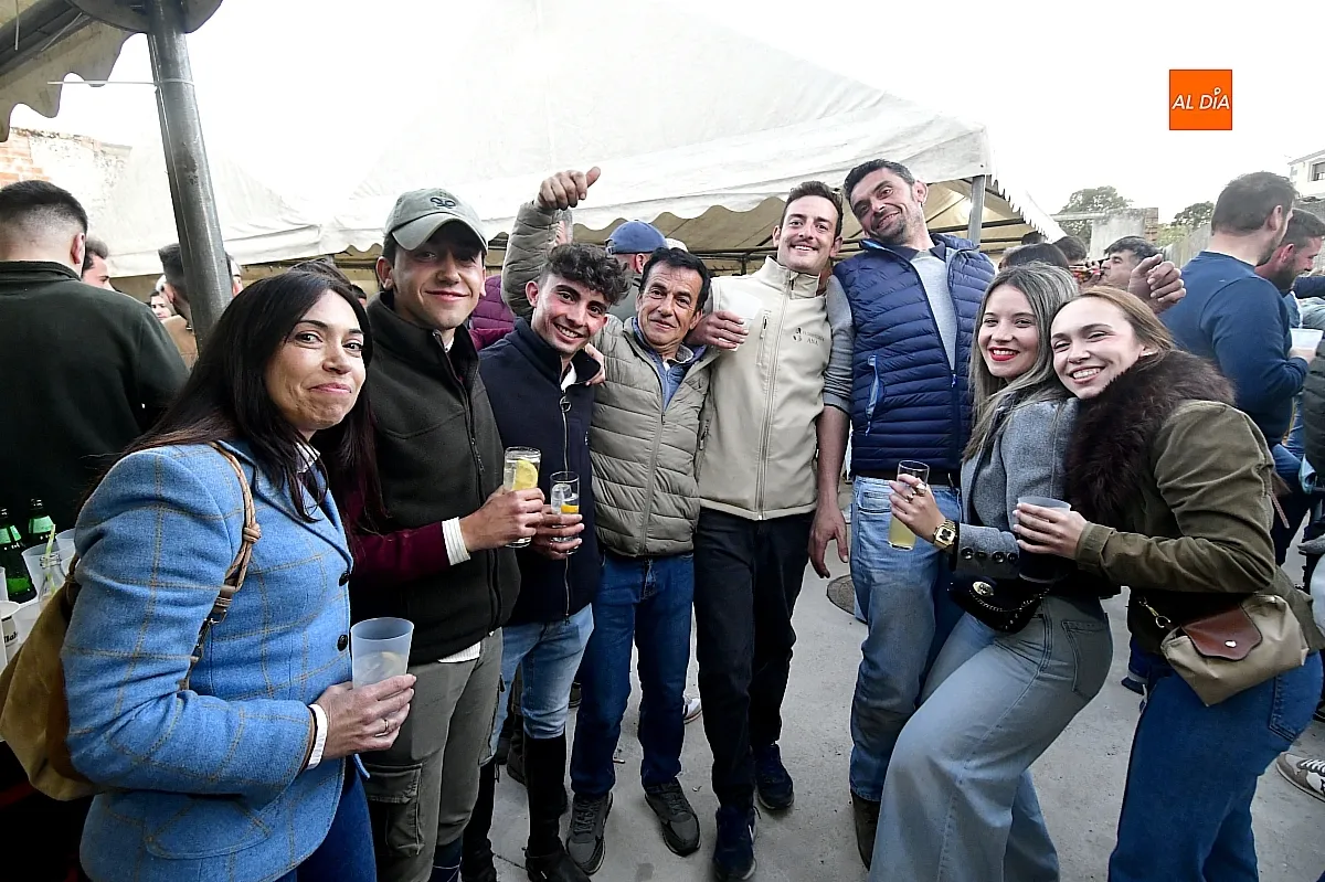 Tardeo fiestas Conejera