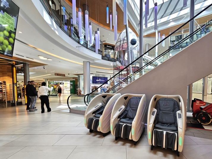 El Tormes estrena zona de relax con sillones de masaje