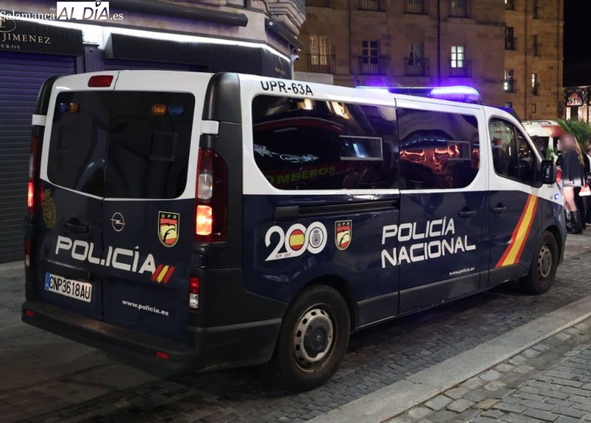 Detenido por atracar a un conocido en un cajero de Salamanca