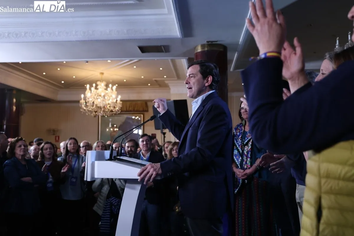 Celebración del triunfo de Mañueco y el PP en las elecciones de CyL. Foto de David Sañudo