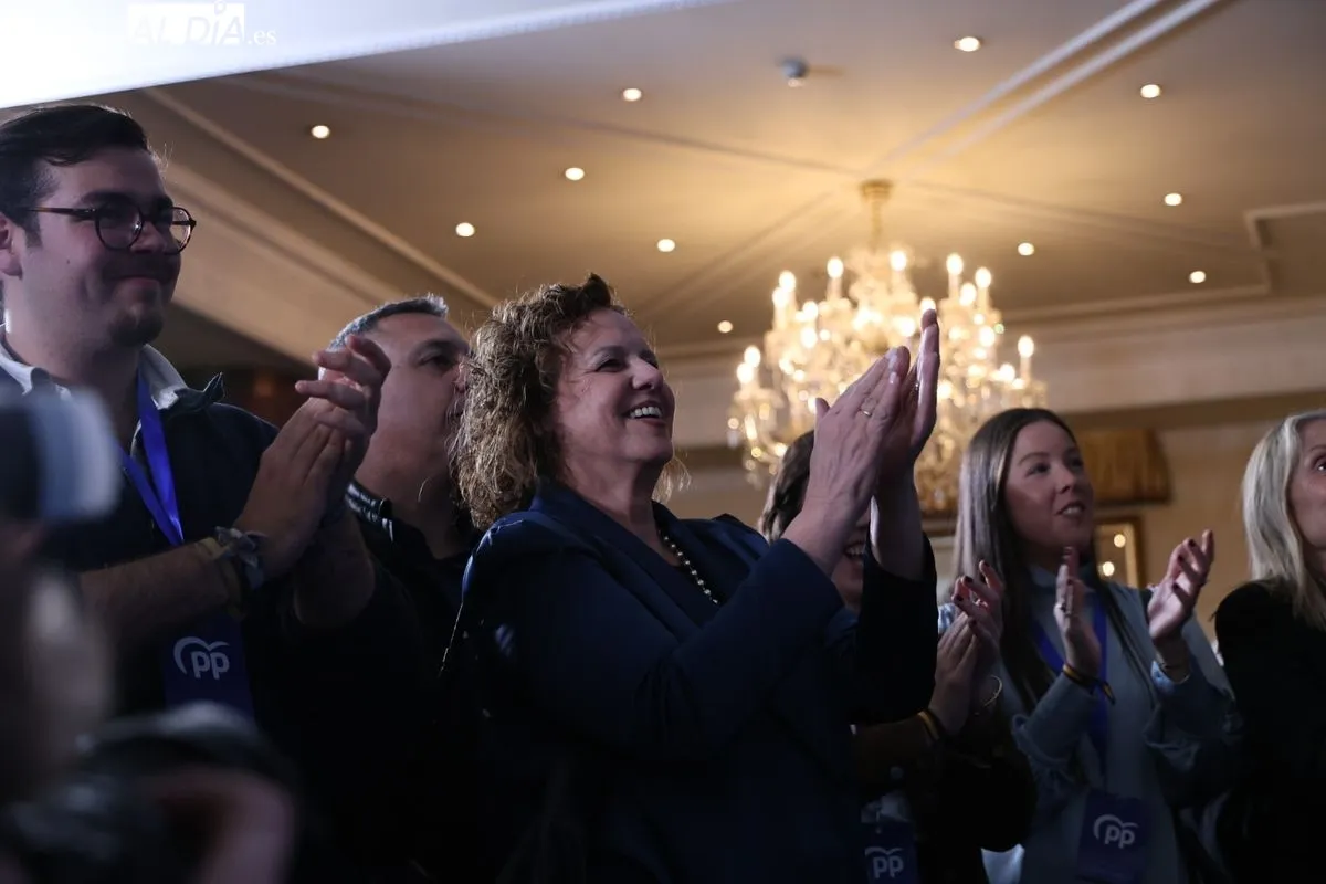 Celebración del triunfo de Mañueco y el PP en las elecciones de CyL. Foto de David Sañudo