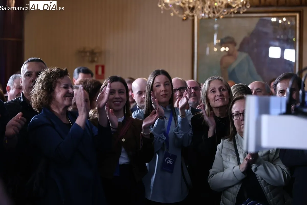 Celebración del triunfo de Mañueco y el PP en las elecciones de CyL. Foto de David Sañudo