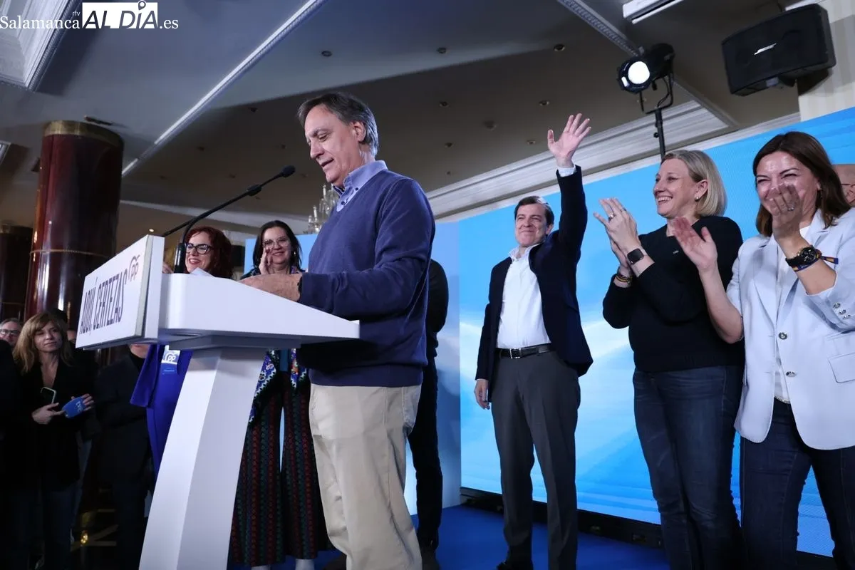 Celebración del triunfo de Mañueco y el PP en las elecciones de CyL. Foto de David Sañudo