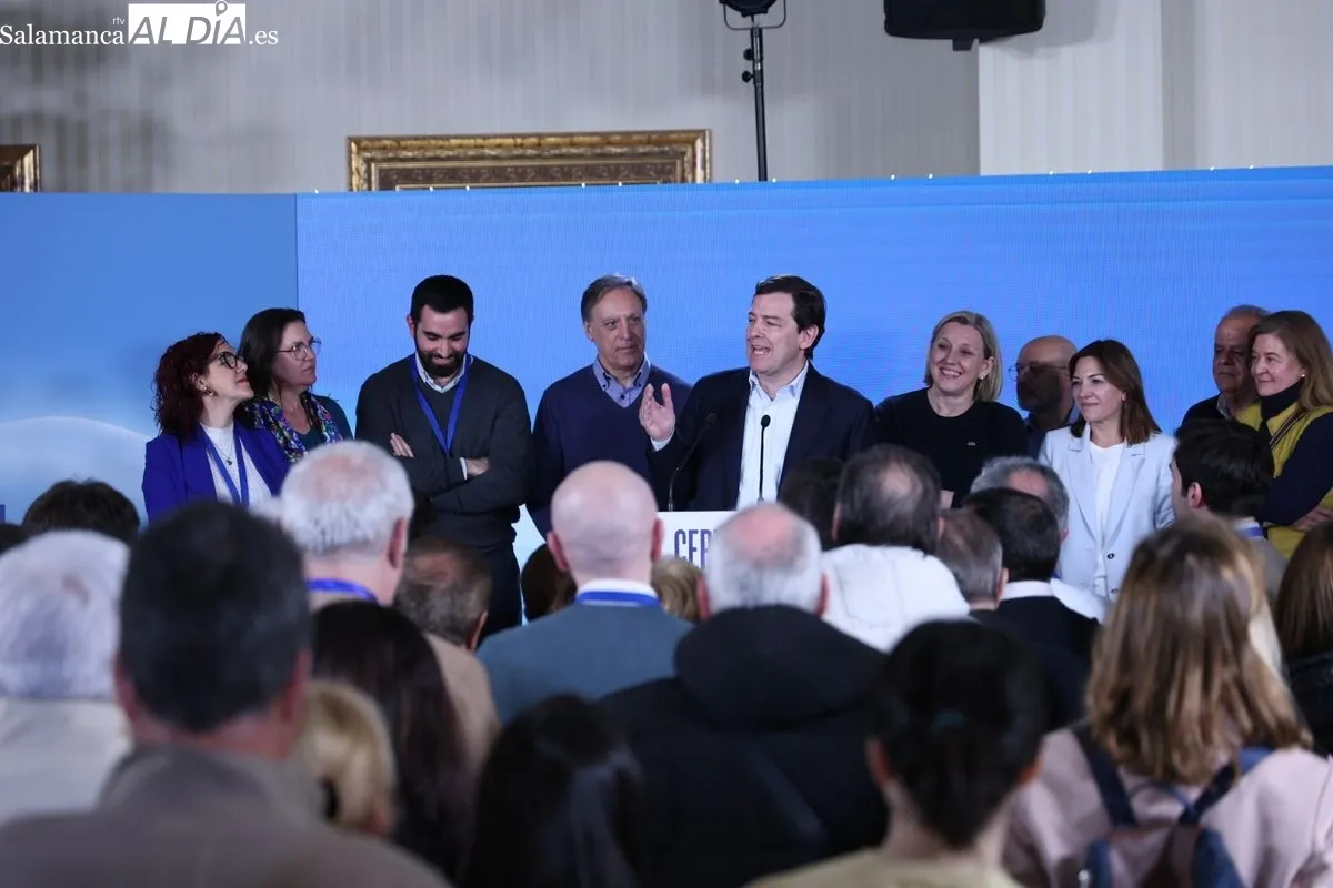 Celebración del triunfo de Mañueco y el PP en las elecciones de CyL. Foto de David Sañudo