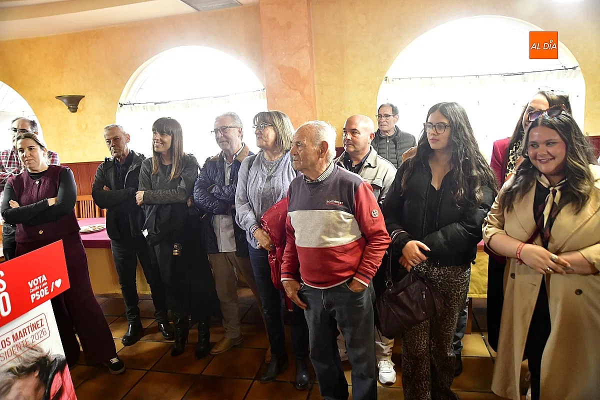 Alcaldes y militantes socialistas de la comarca de Ciudad Rodrigo arropan a Adrián Barbón en un acto de cierre de campaña
