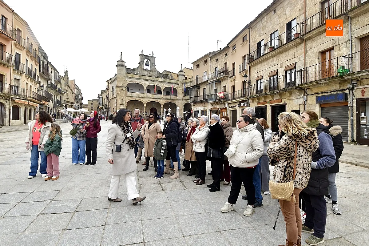 Teatro y visita monumental guiada, actividades del 8M