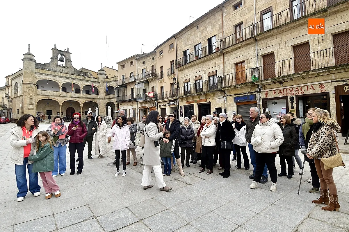 Teatro y visita monumental guiada, actividades del 8M