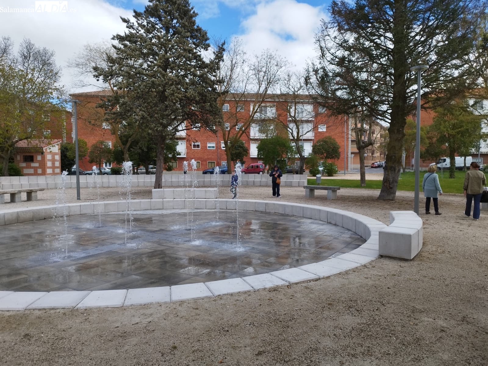 Abre al público el nuevo parque Los Jardines