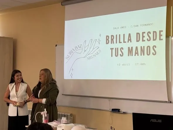Unas 70 mujeres se interesaron por el taller de manicura