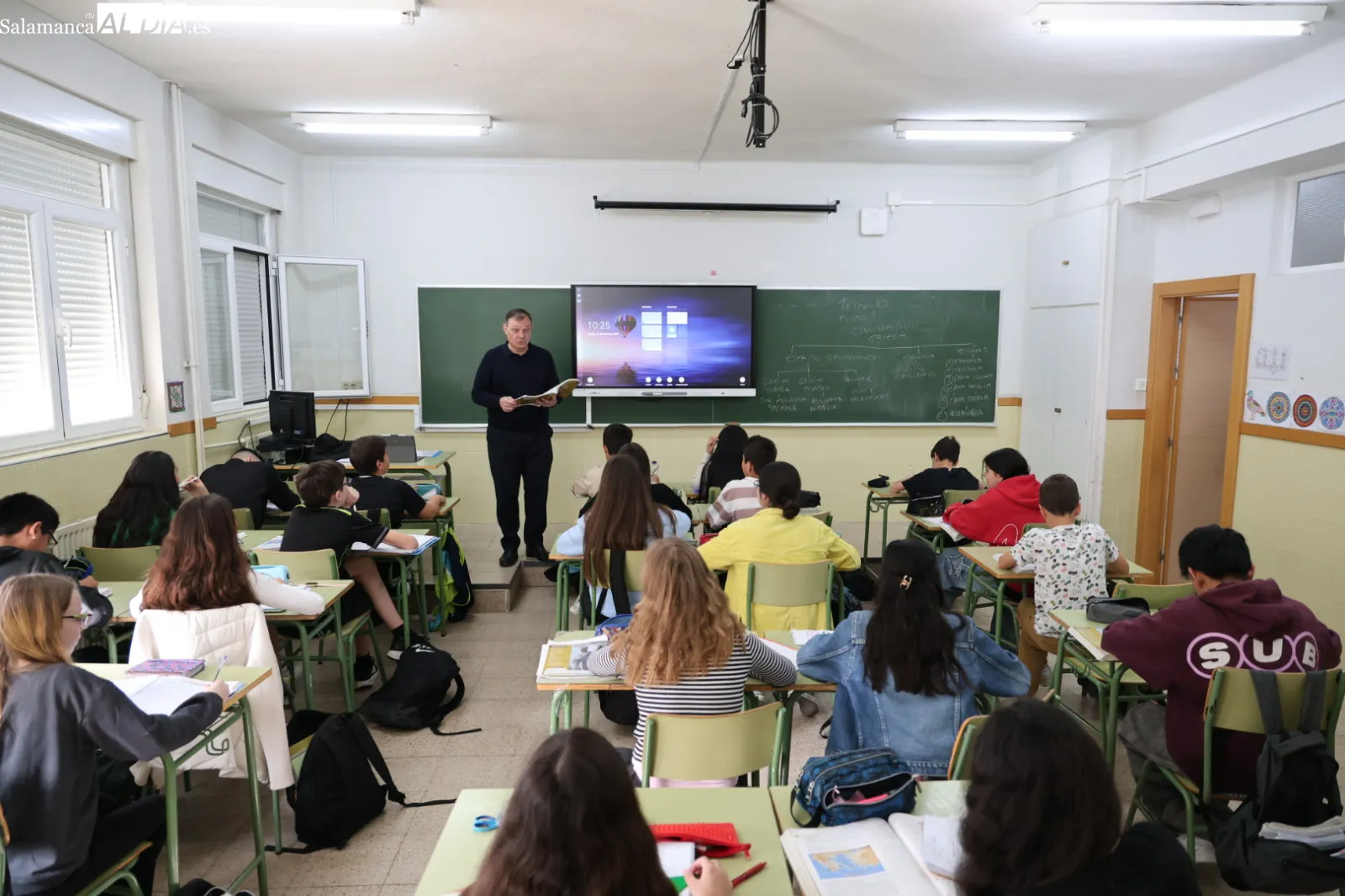 Lecturas y dictados diarios obligatorios, la iniciativa de un instituto de Salamanca que los ubica en la élite de la enseñanza
