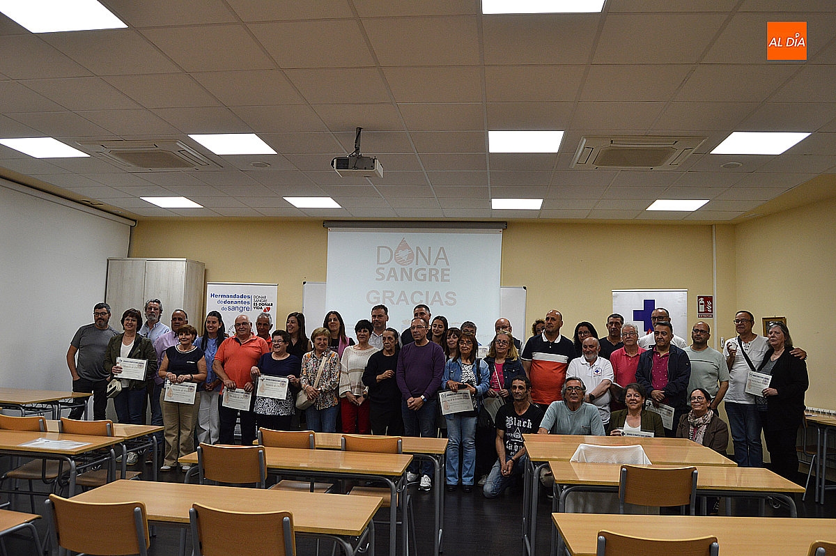 La responsable de Sanidad anuncia que vuelve a donar sangre en Ciudad Rodrigo