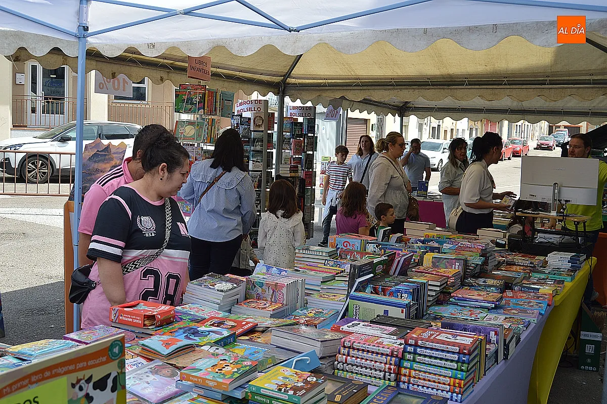 Domingo Feria del Libro Fernando Arrabal 2026