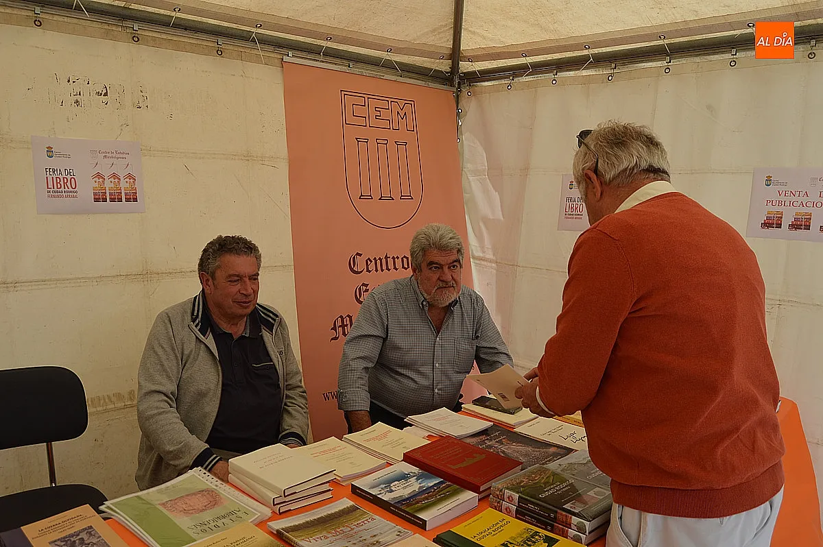 Domingo Feria del Libro Fernando Arrabal 2026