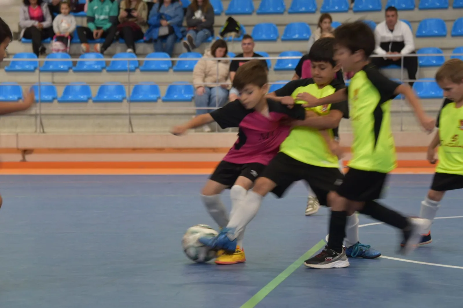 Foto 3 - Comienzo de la III Edici&oacute;n de la Liga Comarcal de la Escuela de F&uacute;tbol del Ciudad Rodrigo CF