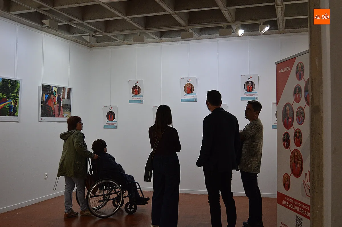 Inauguración de la exposición de Cruz Roja “Humanidad en imágenes”