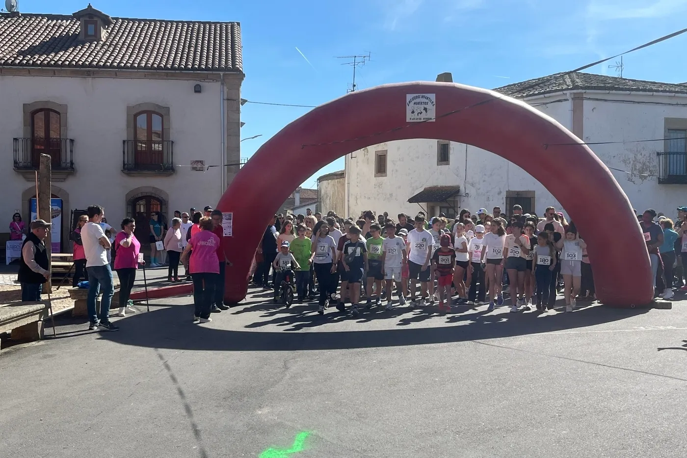Nuevo éxito de participación de la Murallatón de Yecla de Yeltes / FEDERACIÓN DE ATLETISMO DE SALAMANCA