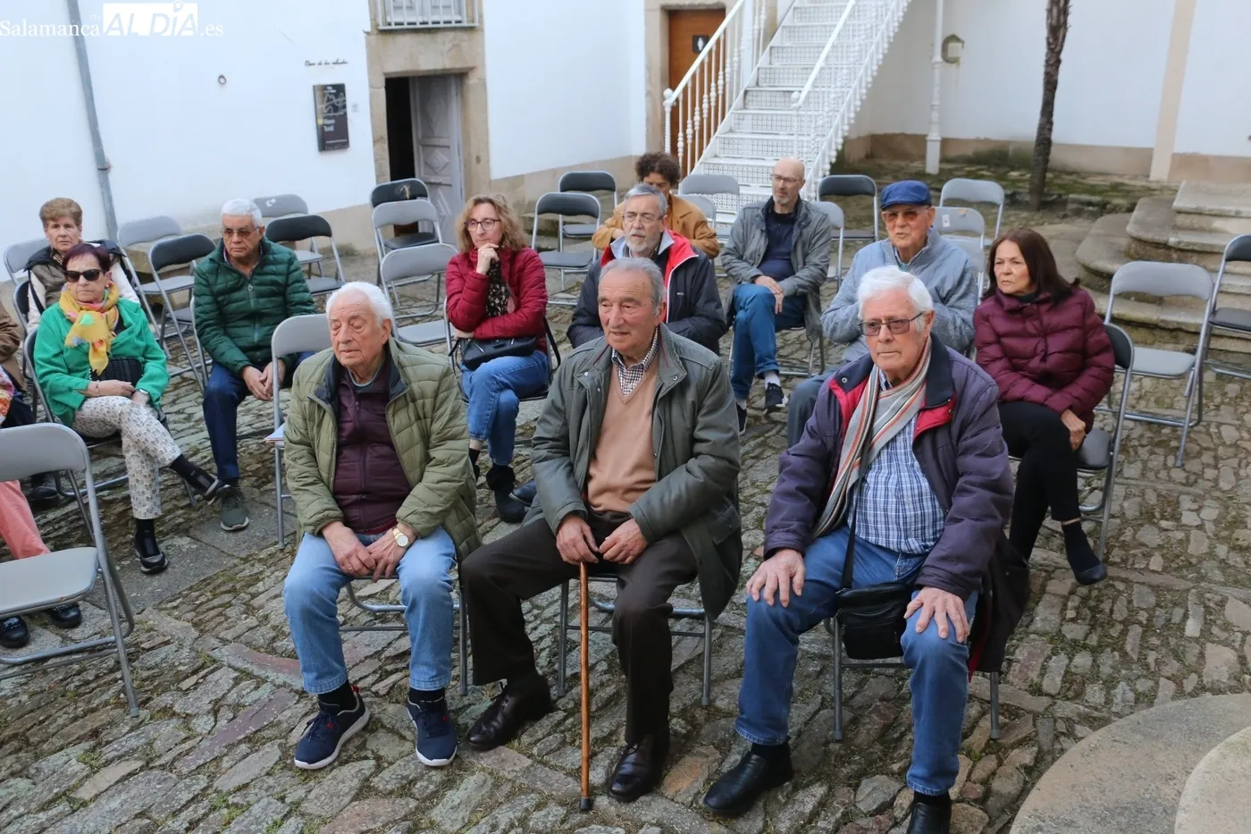 Presentación del Cuaderno 'Los telares de Lumbrales... / CORRAL