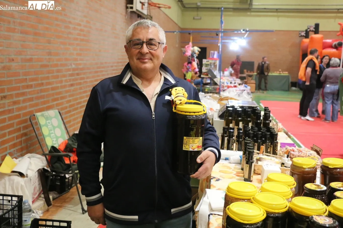 Desarrollo de la Feria Agroalimentaria de Vitigudino / CORRAL 