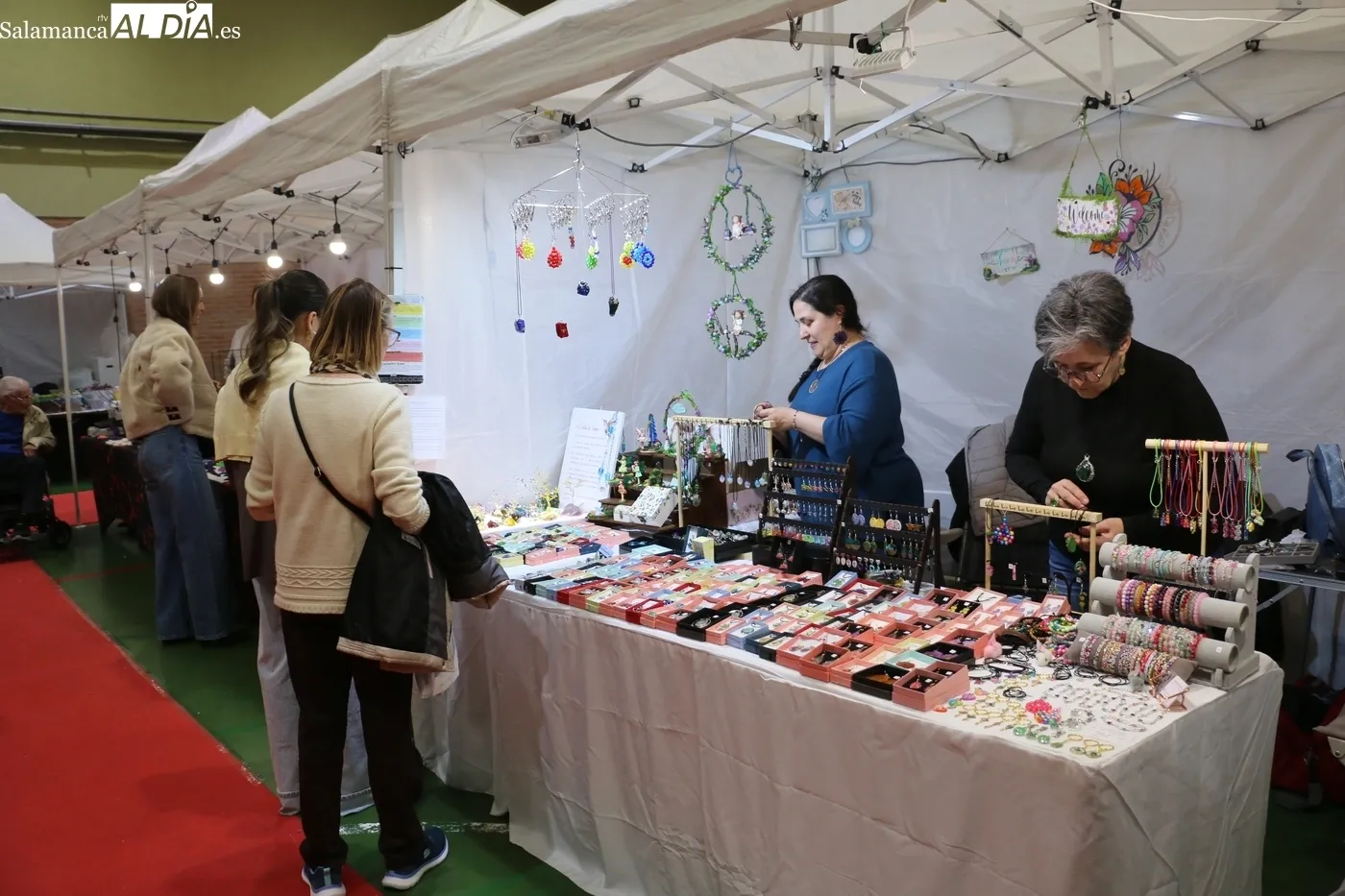 Desarrollo de la Feria Agroalimentaria de Vitigudino / CORRAL 