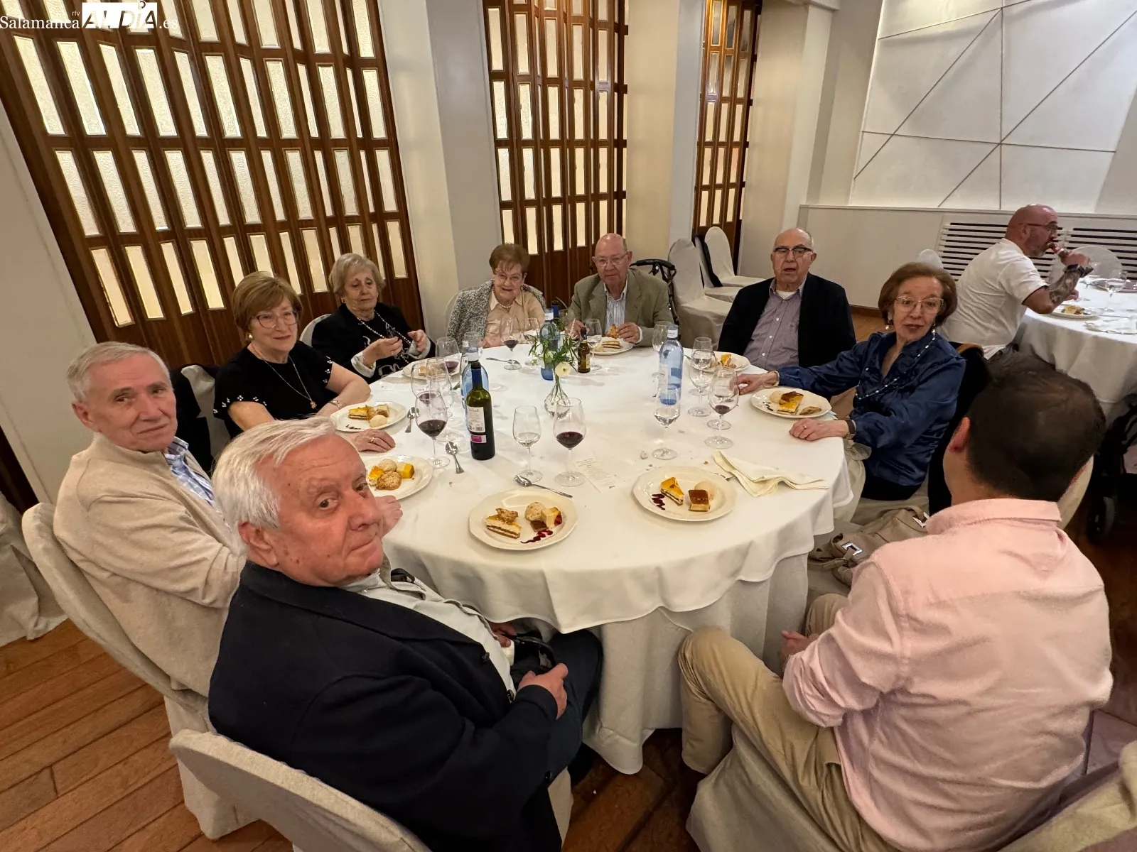 Foto 7 - Bauti Llopis re&uacute;ne a familiares, amigos y autoridades para presentar su nueva novela "Los del otro lado"