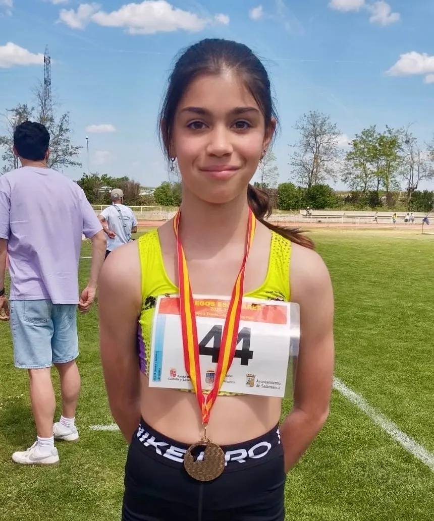Foto 4 - Gran &eacute;xito del atletismo base pe&ntilde;arandino: nueve medallas, triunfos y actuaciones destacadas en el Helm&aacute;ntico