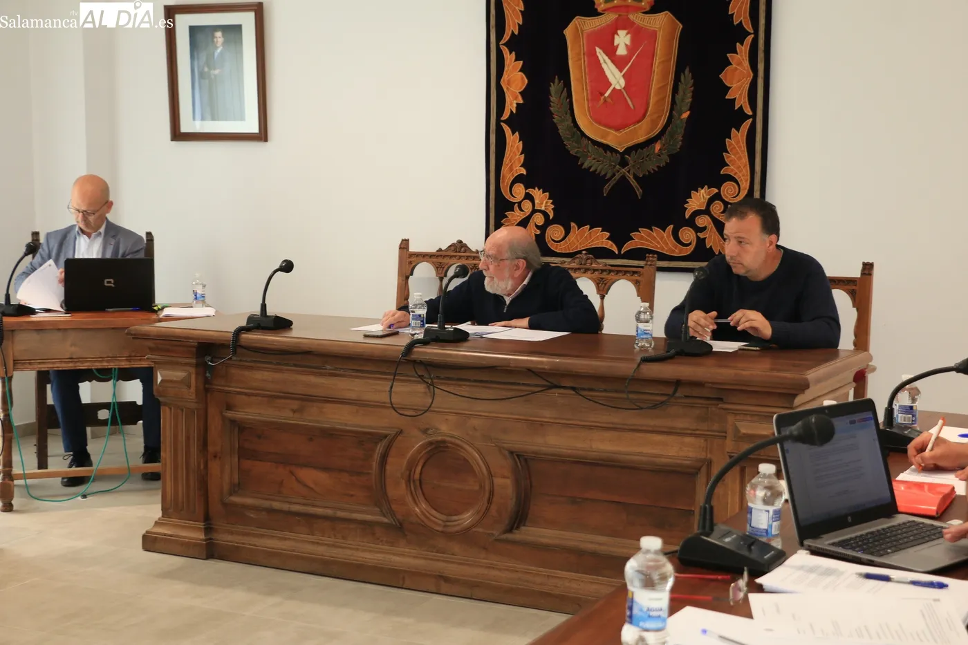 Pleno ordinario de abril del Ayuntamiento de Vitigudino / CORRAL