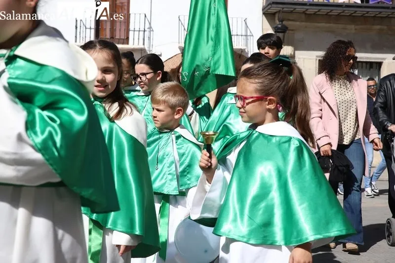 Foto 14 - El Encuentro del Resucitado con Mar&iacute;a culmina la Semana Santa albense