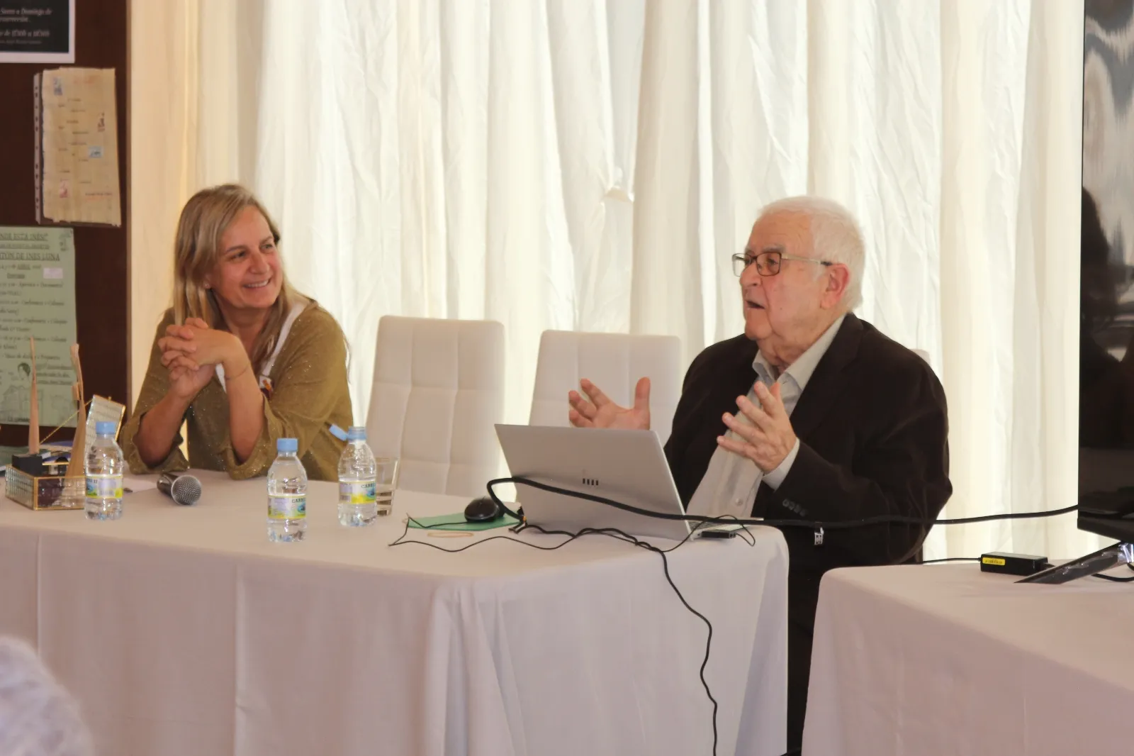 Las Segundas Jornadas Culturales en el Cuartón de Inés Luna recuperan la fascinante figura de su dueña de la mano del profesor e investigador Alfredo García Vicente | FOTOS: Fernando Sánchez Gómez
