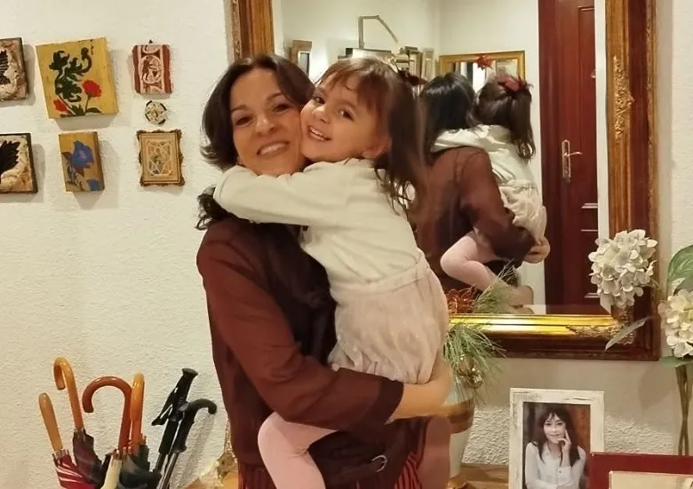 Irene Alférez, madre monoparental en Salamanca: Somos felices, es algo maravilloso 