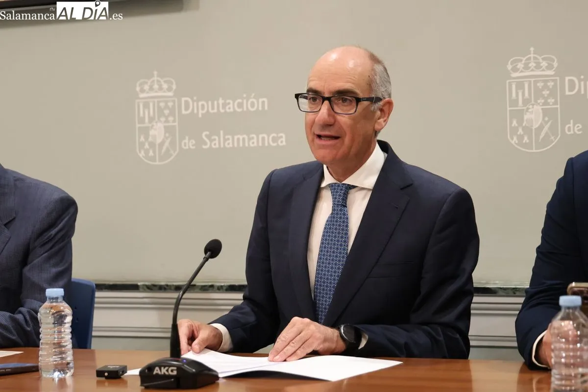 Foto 3 - El teatro de Denis Rafter volver&aacute; a las iglesias de Salamanca con la figura de San Juan de la Cruz