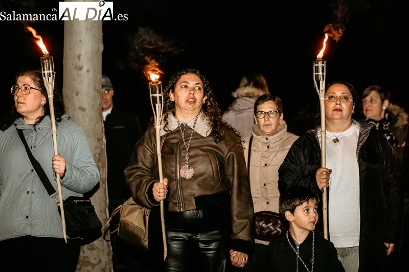 Foto 15 - El parque del Espol&oacute;n enmarca la procesi&oacute;n del Huerto en Alba